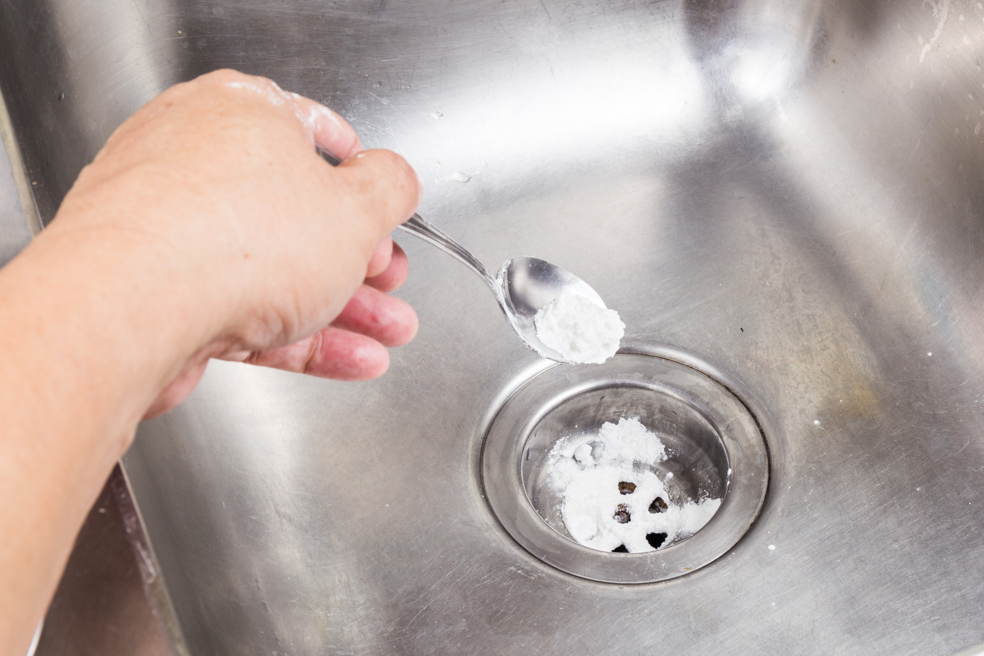 German researchers find a solution to the hydrogen storage problem: salts. German researchers find a solution to the hydrogen storage problem: salts.