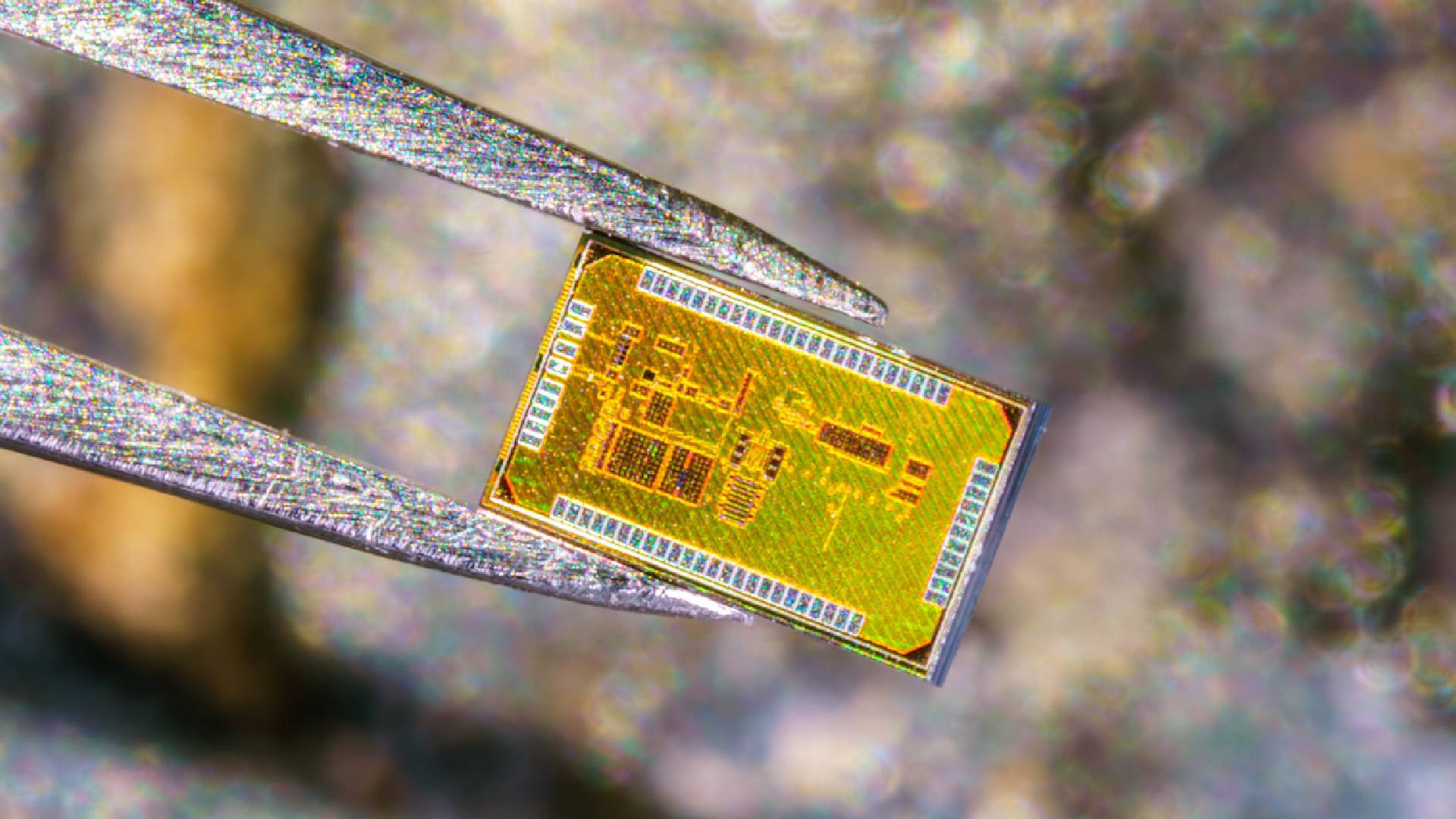 Transform Phone New tech could transform phones into RFID readers