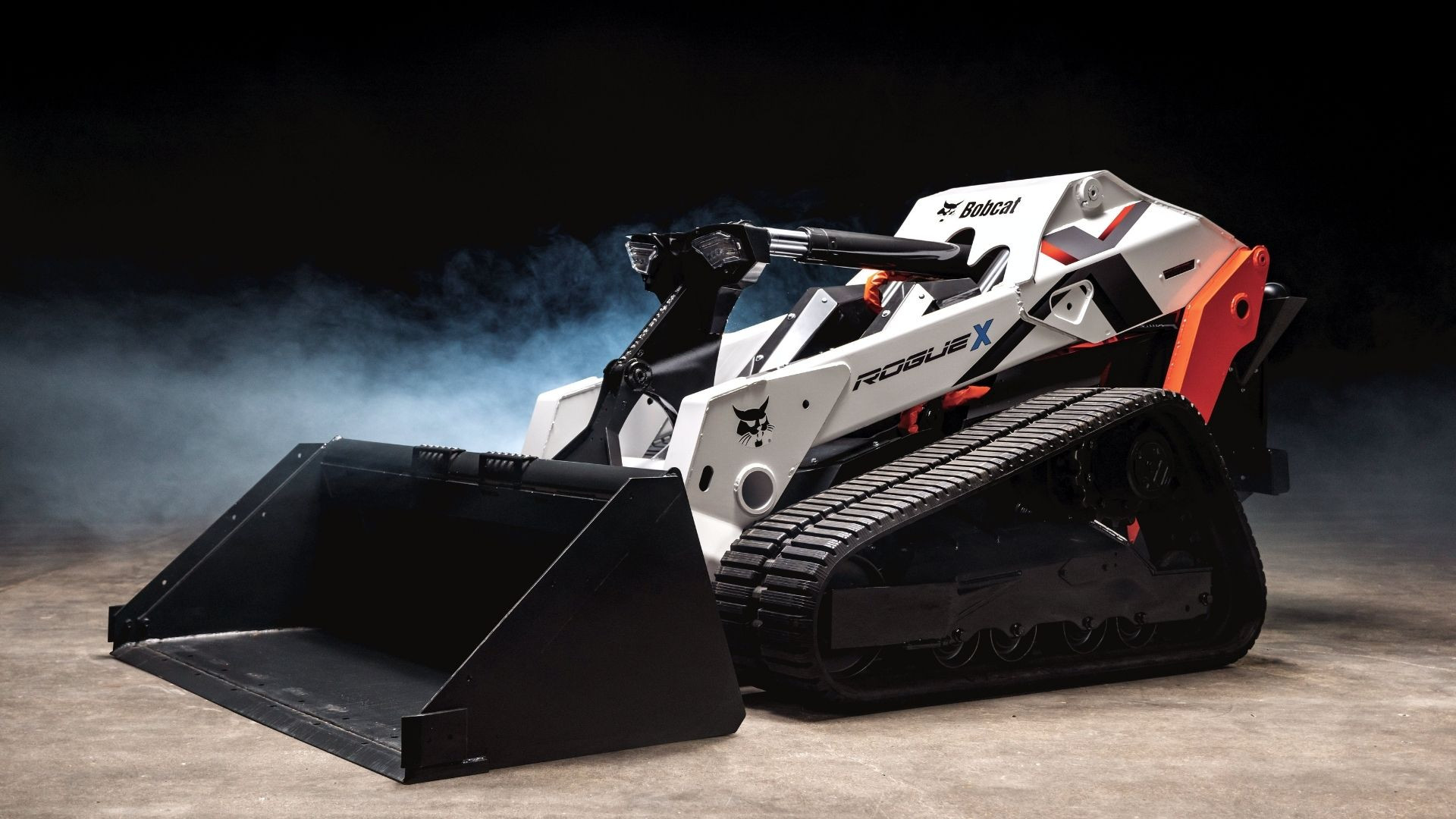 World’s first completely electric skidsteer loader unveiled by Bobcat