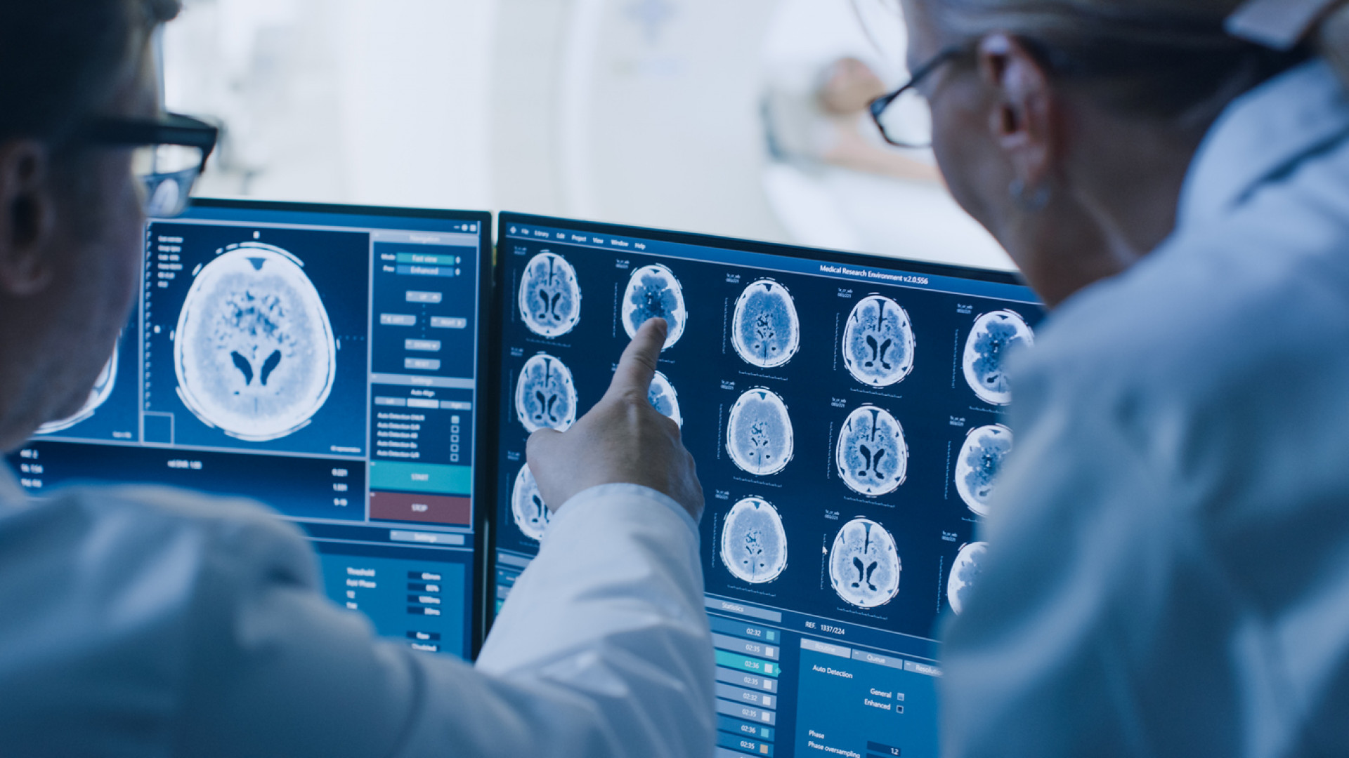 5 ways AI is transforming healthcare 5 ways AI is transforming healthcare