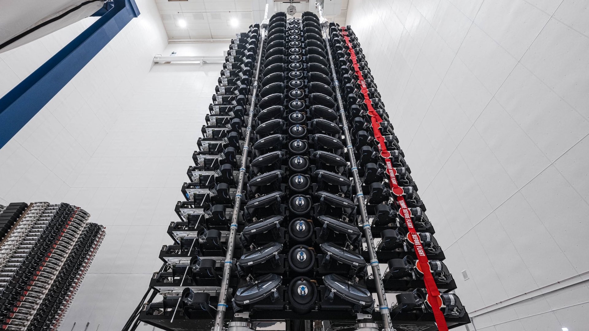 SpaceX has 'initiated communications' with its Starlink V2 Minis