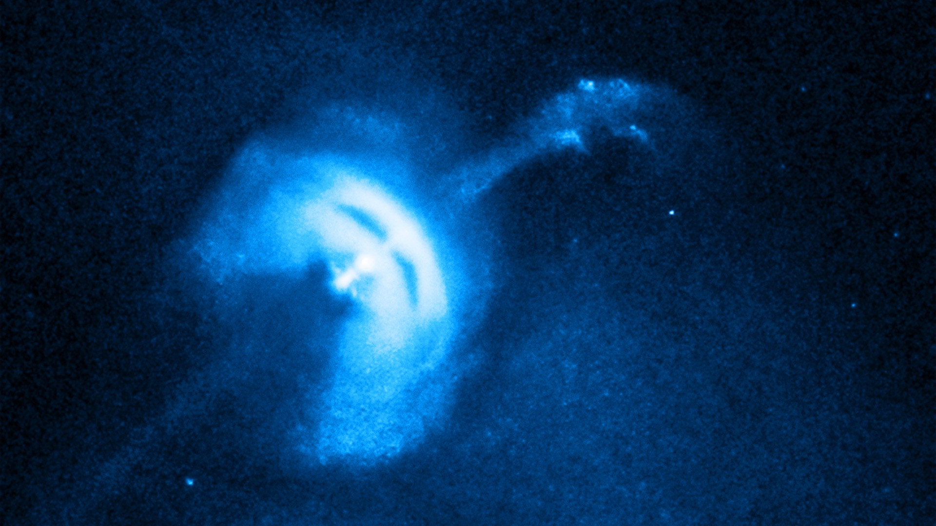 Dozen 'dwarf pulses' discovered radiating from a bright pulsar
