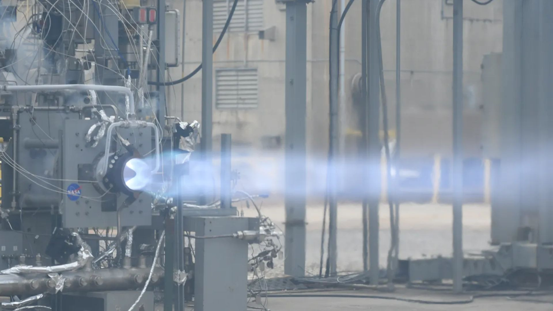 NASA's 3D-printed engine produces 5,800 pounds of thrust in new test