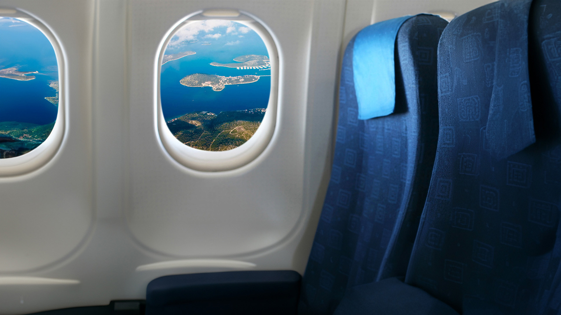 The Science of Choosing the Safest Seat on an Airplane