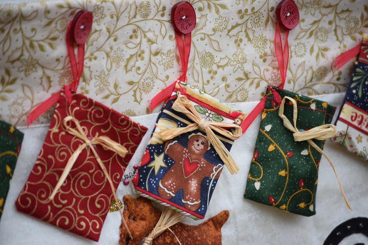 11 Ways to Have a Christmas Party Without Ruining the Environment 11 Ways to Have a Christmas Party Without Ruining the Environment