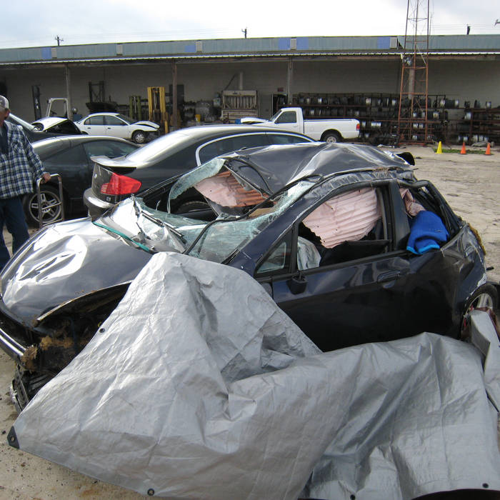 airbags saved this girls life