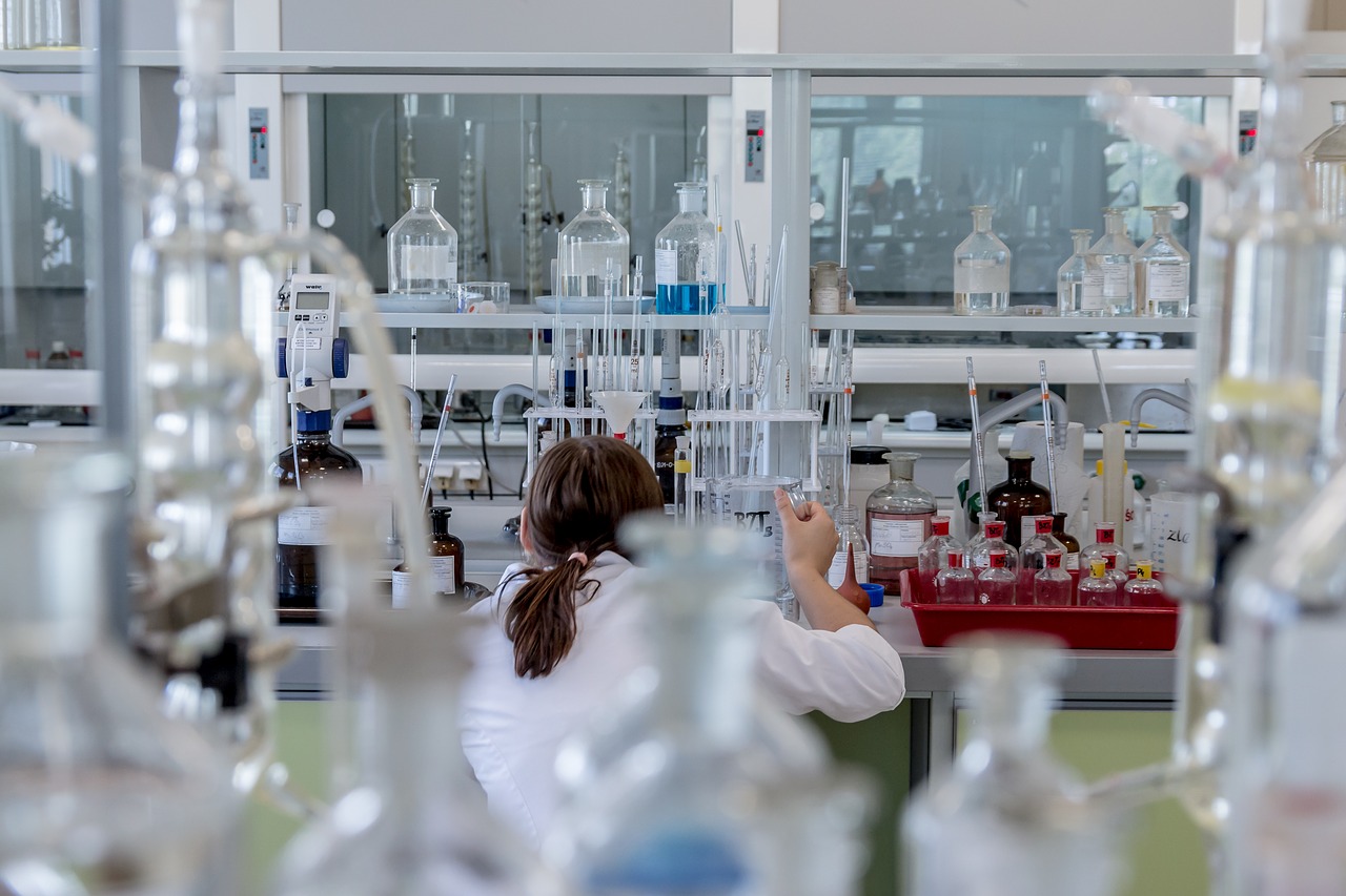 Is It Time to End Animal Testing?: How Technology Can Replace Animals Is It Time to End Animal Testing?: How Technology Can Replace Animals