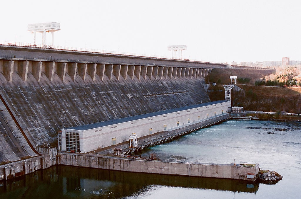 Top 21 Dams In the World That Generate the Highest Amount of Electricity Top 21 Dams In the World That Generate the Highest Amount of Electricity