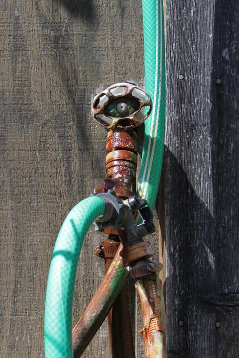 15 Things You Can Fix Around the House with a Rubber Band 15 Things You Can Fix Around the House with a Rubber Band