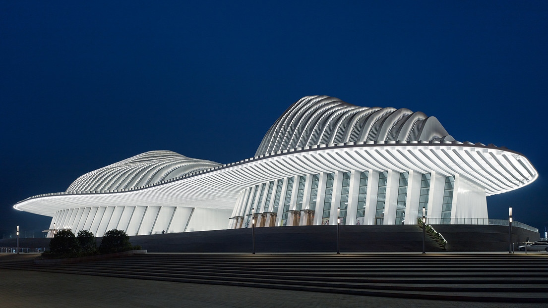 Eastern Aspirations Meets German Design in China's New Guangxi Culture & Art Center Eastern Aspirations Meets German Design in China's New Guangxi Culture & Art Center