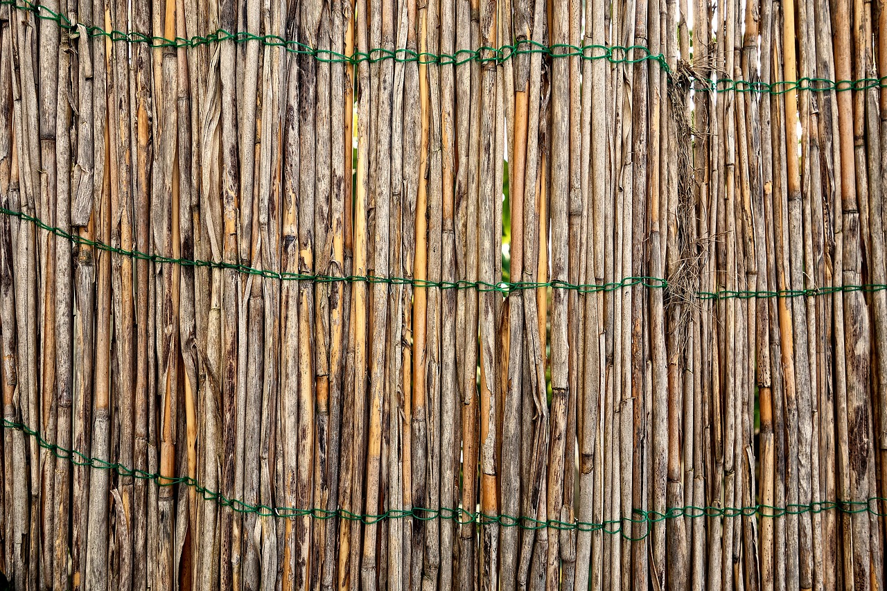 A bamboo fence is easy to make and maintain