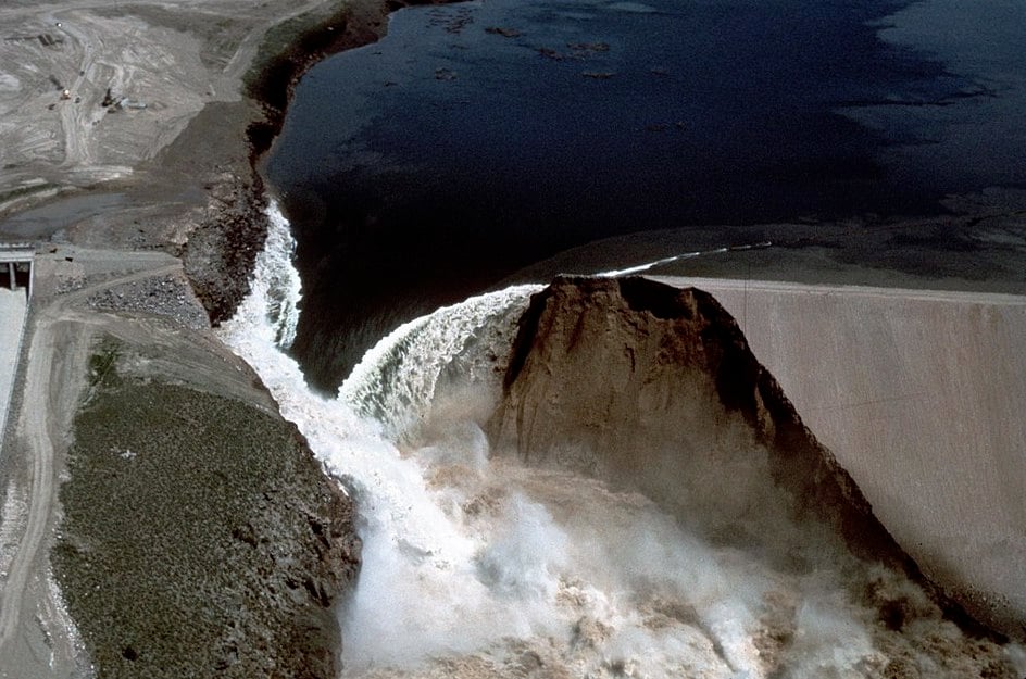 quicksand teton dam