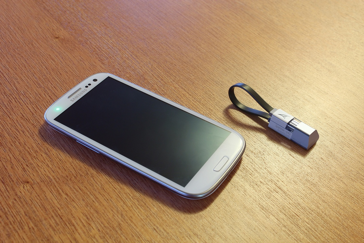 20150210195325-near_phone