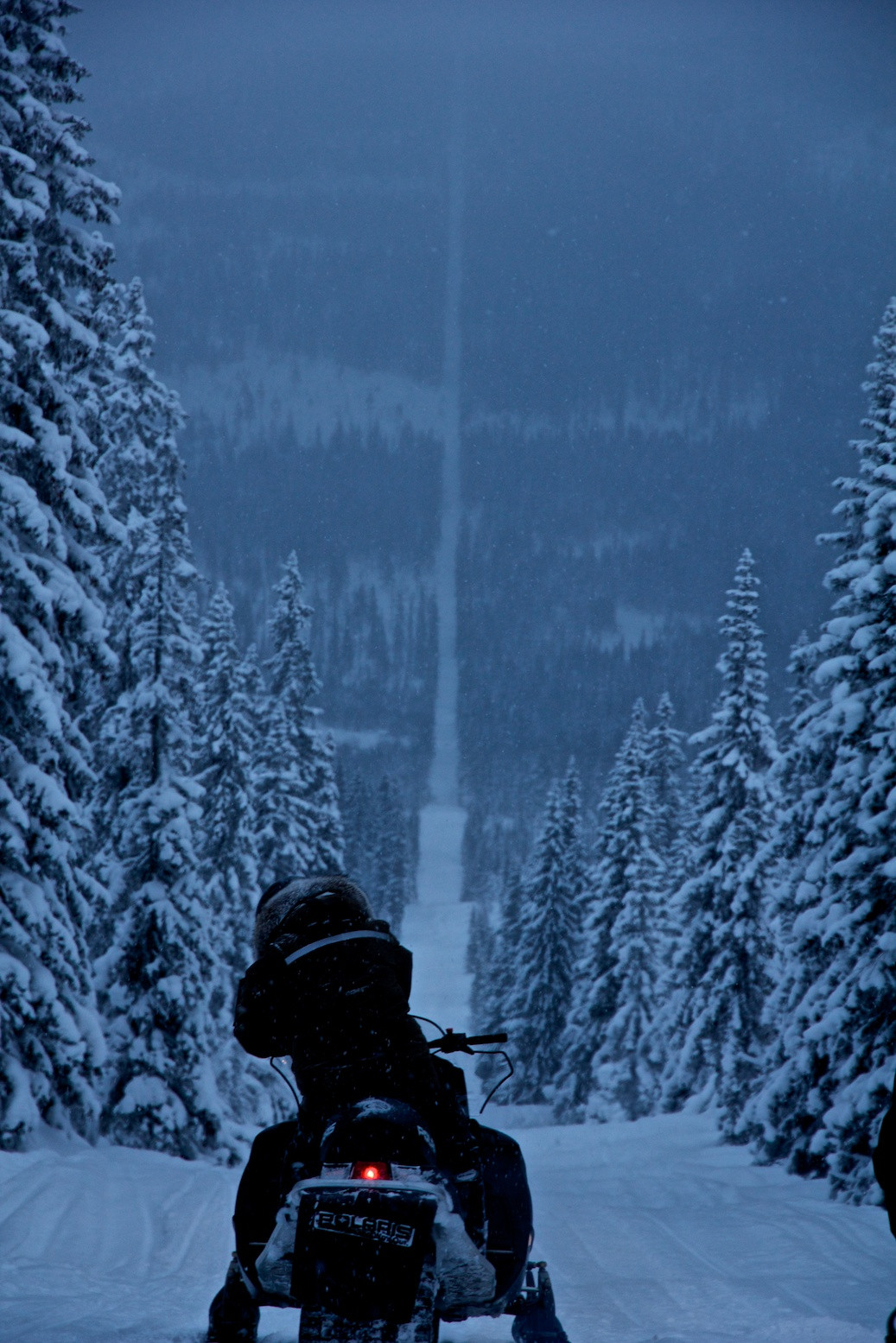 norway sweden border snowmobile