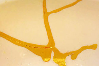 fake kintsugi