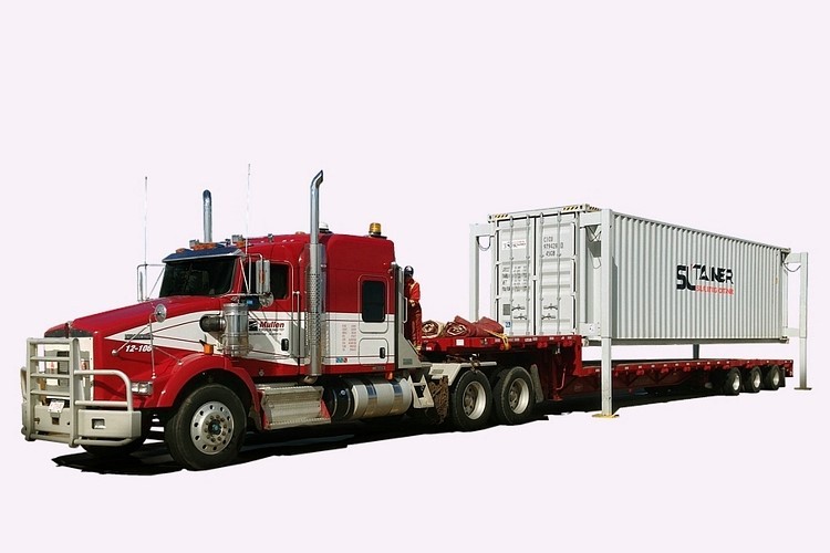 The SL-Tainer is the smart self-docking shipping container