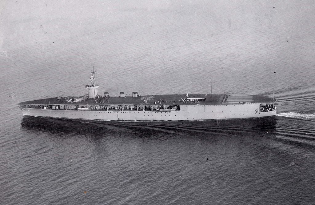11 Iconic Historical Evolutions of Aircraft Carriers