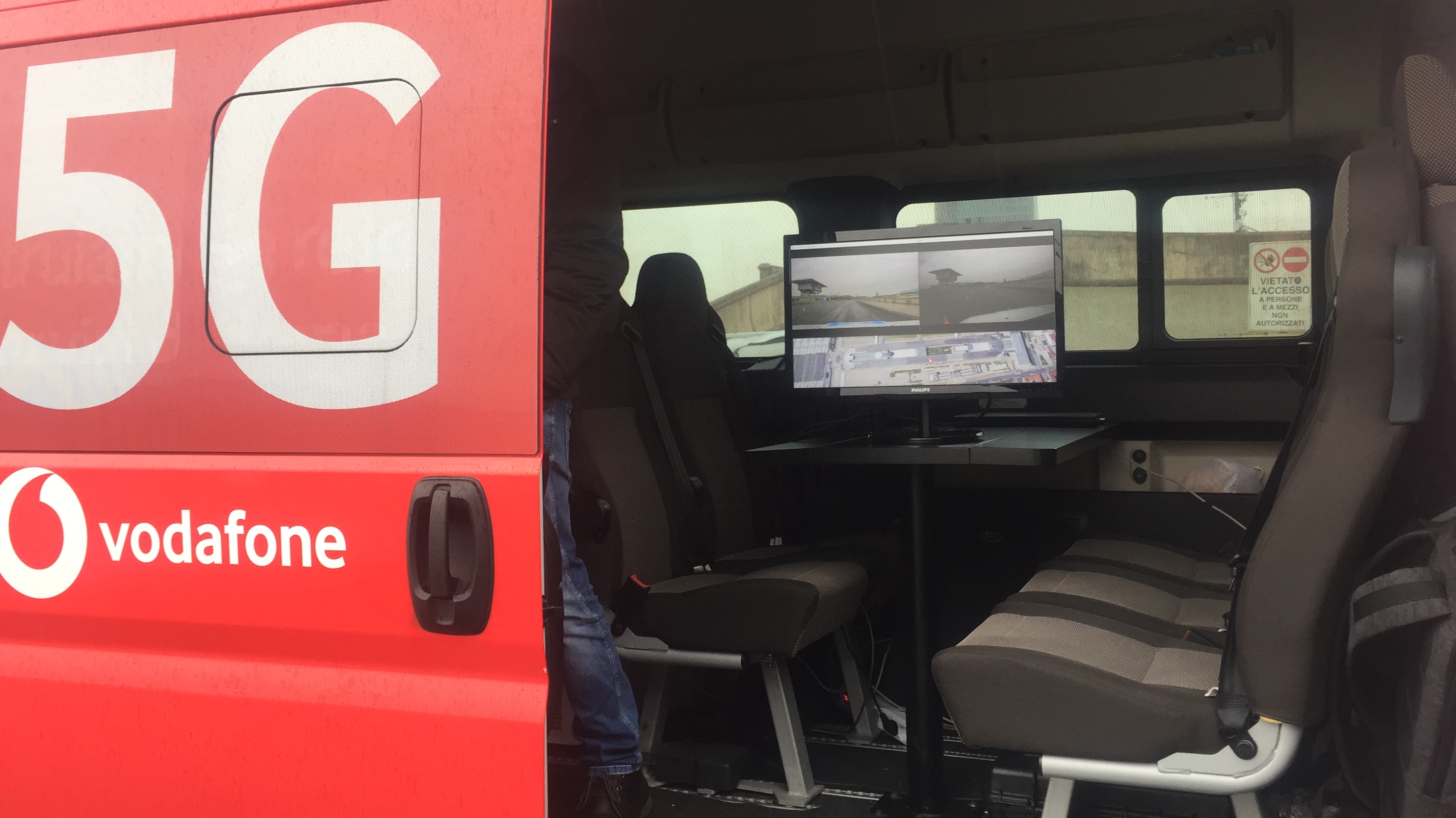Vodafone Demos How 5G Improves The Safety of Connected Cars for Urban Mobility for The First Time in Italy Vodafone Demos How 5G Improves The Safety of Connected Cars for Urban Mobility for The First Time in Italy