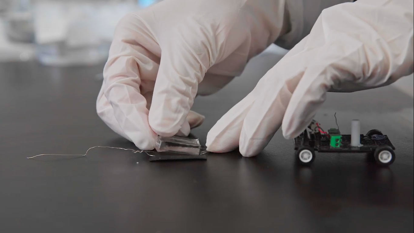 Metal-Air Scavenger Robots Will 'Eat' Metal to Generate Energy Metal-Air Scavenger Robots Will 'Eat' Metal to Generate Energy