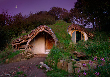 unusual houses hobbit house