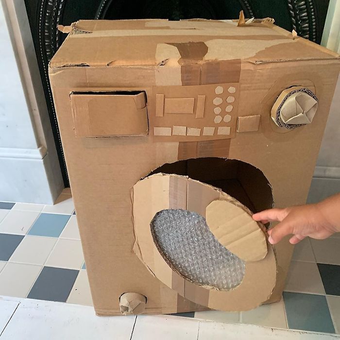 Mom Makes Cardboard Household Items to Teach Her Kids Life Skills Mom Makes Cardboard Household Items to Teach Her Kids Life Skills