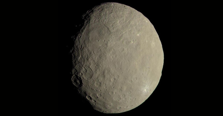 Dwarf planets: all about these controversial almost-planets Dwarf planets: all about these controversial almost-planets