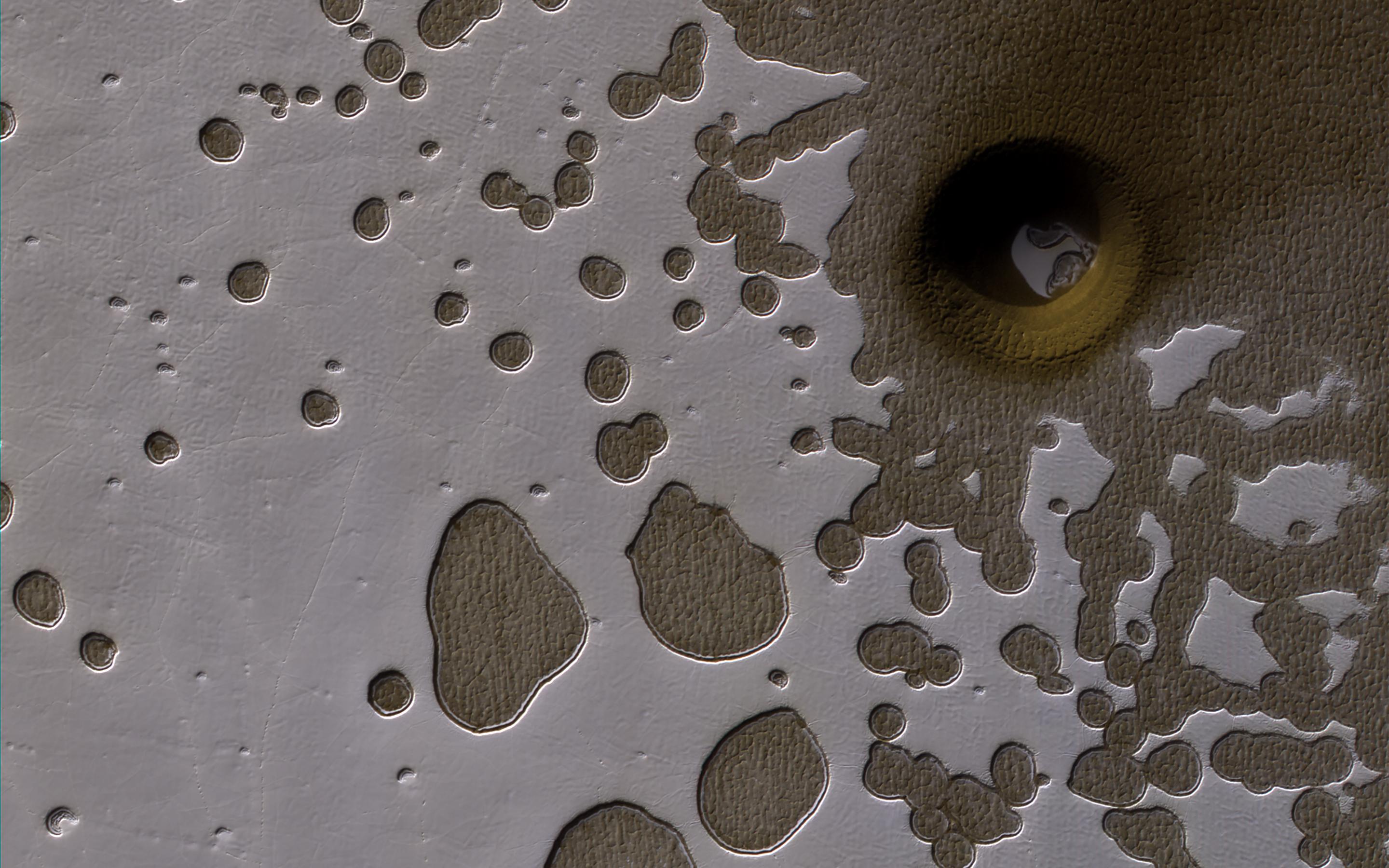 Giant Hole Mars Giant Hole Mars