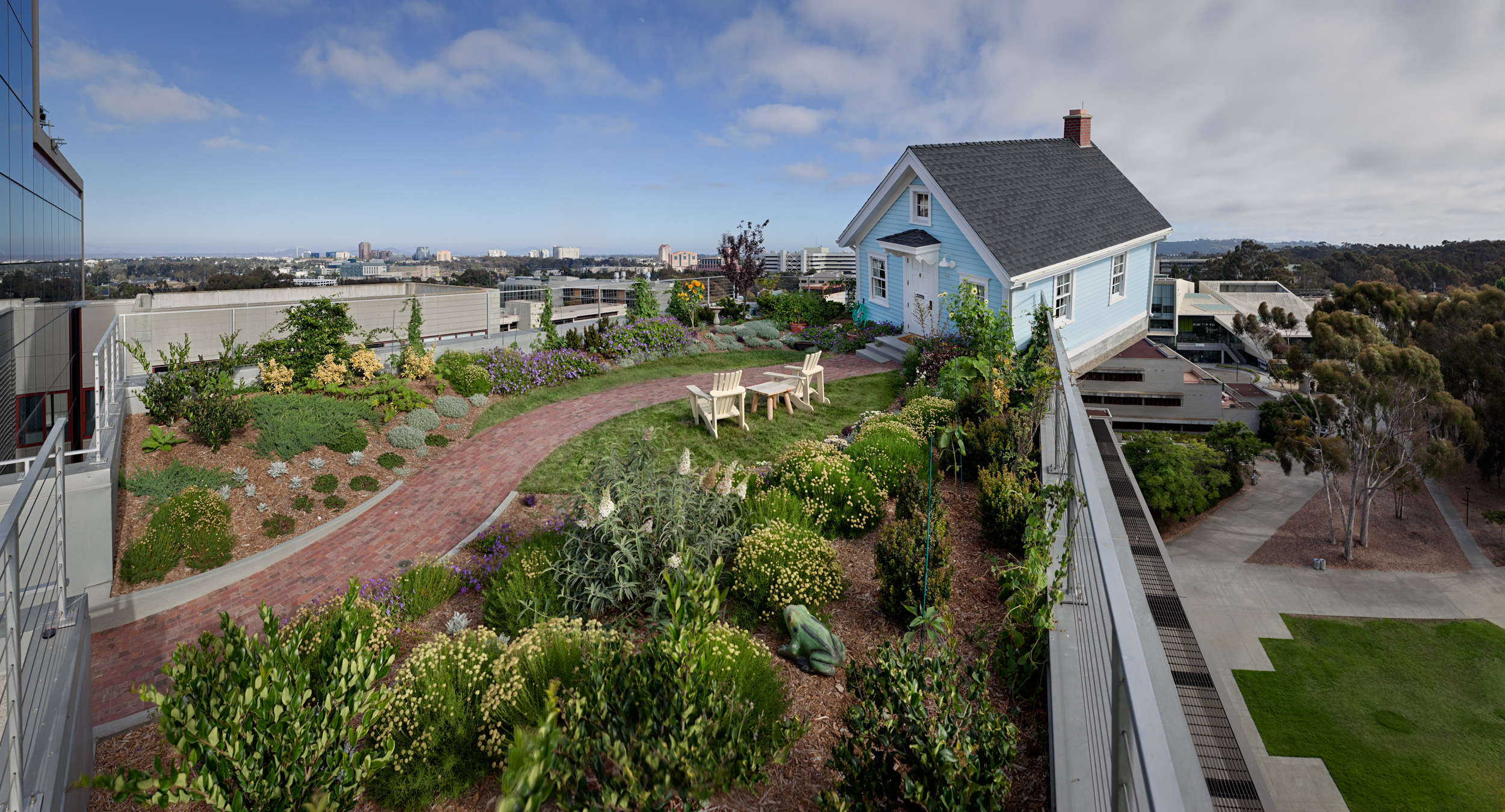 11 Unusually Engineered Houses Designed by Genius Architects 11 Unusually Engineered Houses Designed by Genius Architects