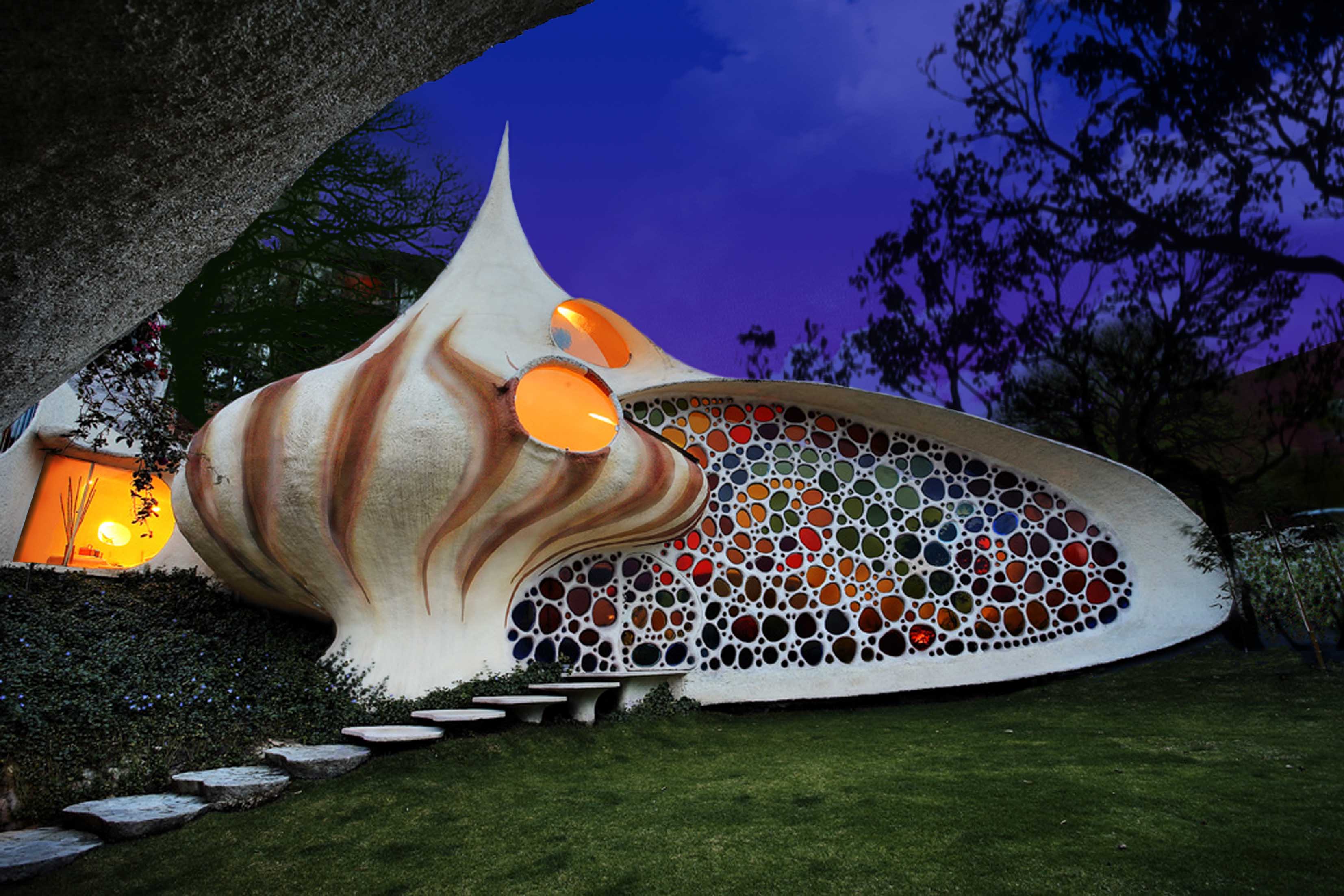 11 Unusually Engineered Houses Designed by Genius Architects 11 Unusually Engineered Houses Designed by Genius Architects