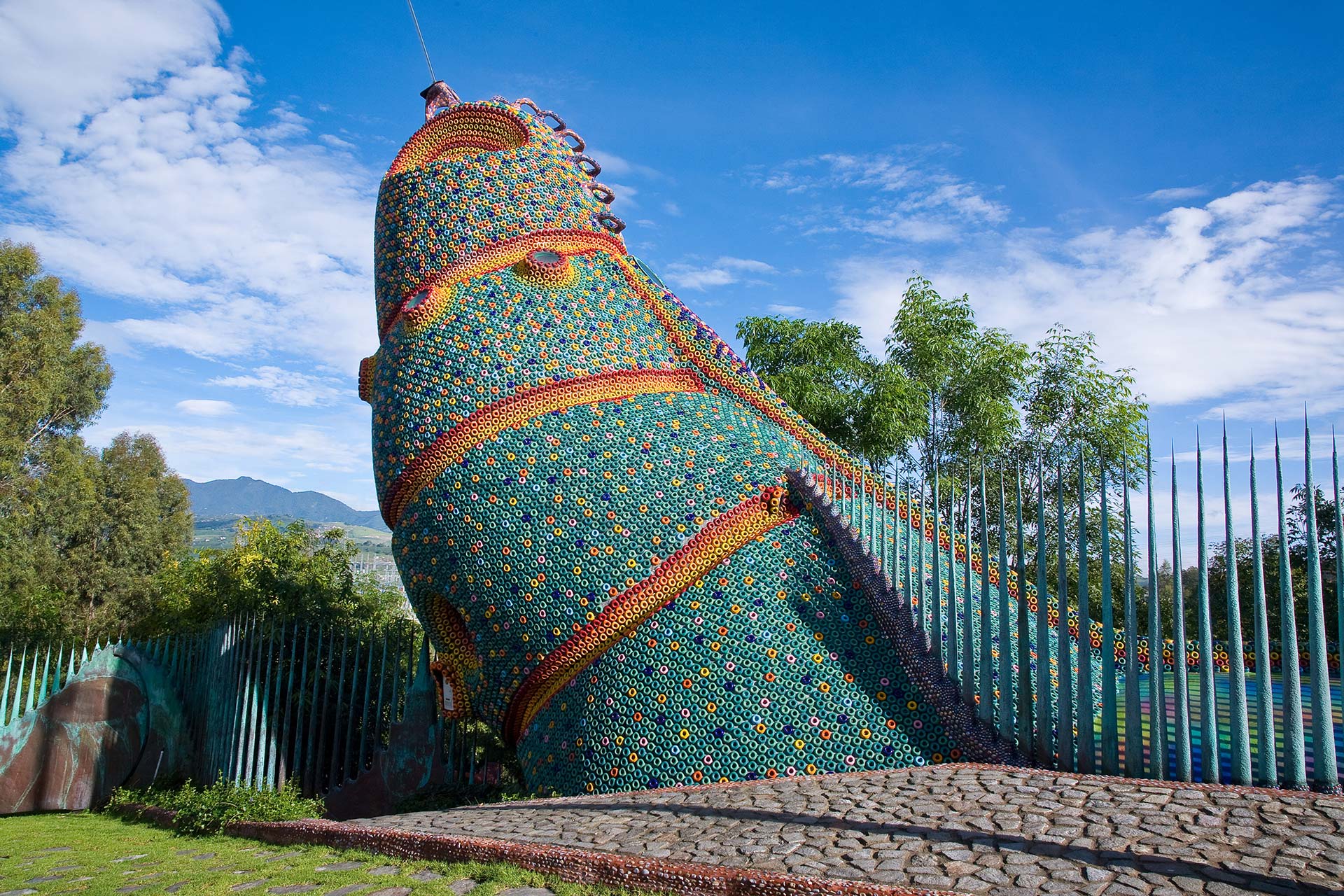 11 Unusually Engineered Houses Designed by Genius Architects 11 Unusually Engineered Houses Designed by Genius Architects