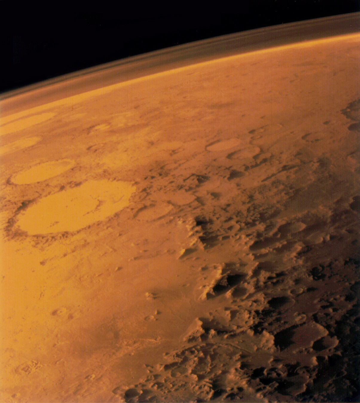 https://upload.wikimedia.org/wikipedia/commons/7/7d/Mars_atmosphere.jpg