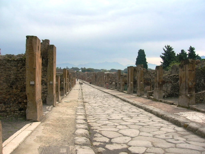 Via dell’Abbondanza Via dell’Abbondanza