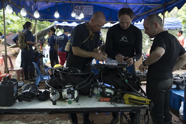 Cave Diving: One of the Most Dangerous Sports in the World? Cave Diving: One of the Most Dangerous Sports in the World?
