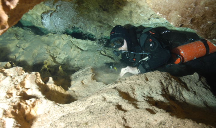 Cave Diving: One of the Most Dangerous Sports in the World? Cave Diving: One of the Most Dangerous Sports in the World?
