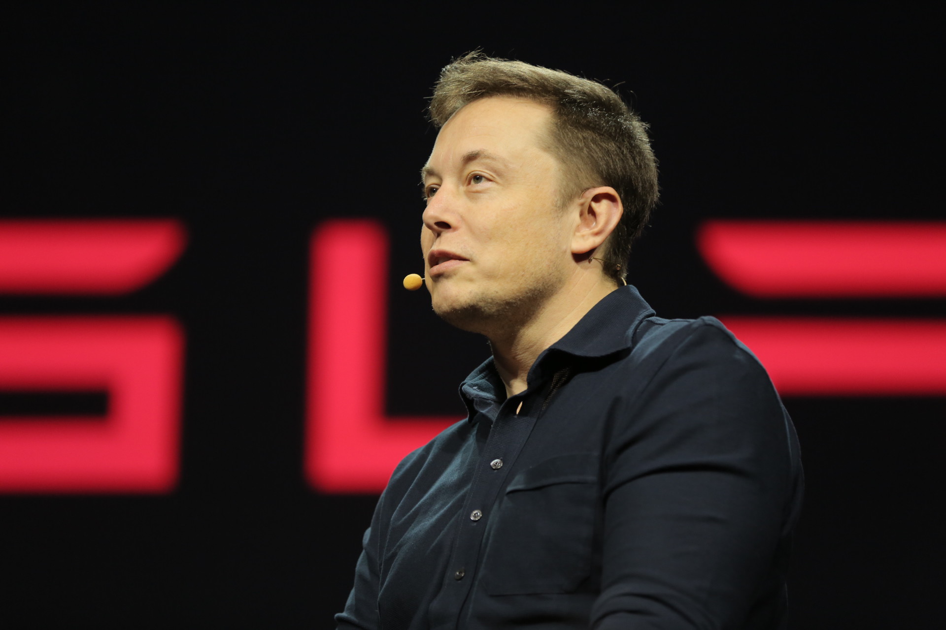 Settling the Debate: Does Tesla's Autopilot Save Lives or Risk Them? Settling the Debate: Does Tesla's Autopilot Save Lives or Risk Them?