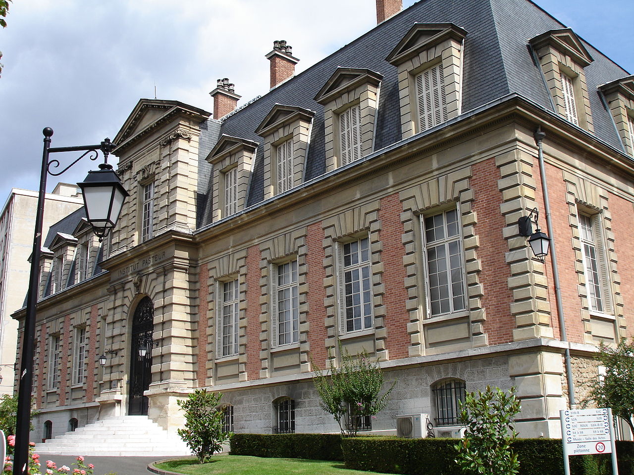 Louis Pasteur and the Birth of the Food Safety Pasteurization Process Louis Pasteur and the Birth of the Food Safety Pasteurization Process