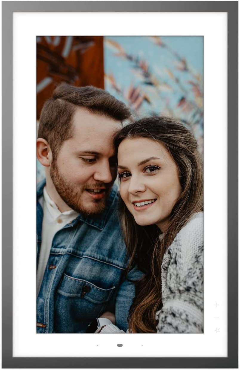 7 best digital displays for your hard-earned NFT collection 7 best digital displays for your hard-earned NFT collection