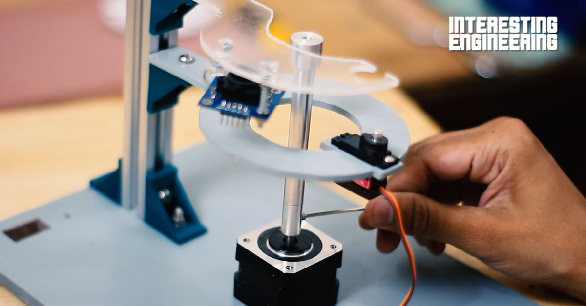 Make Your Very Own Arduino-Based Color Candy Sorting Machine image.